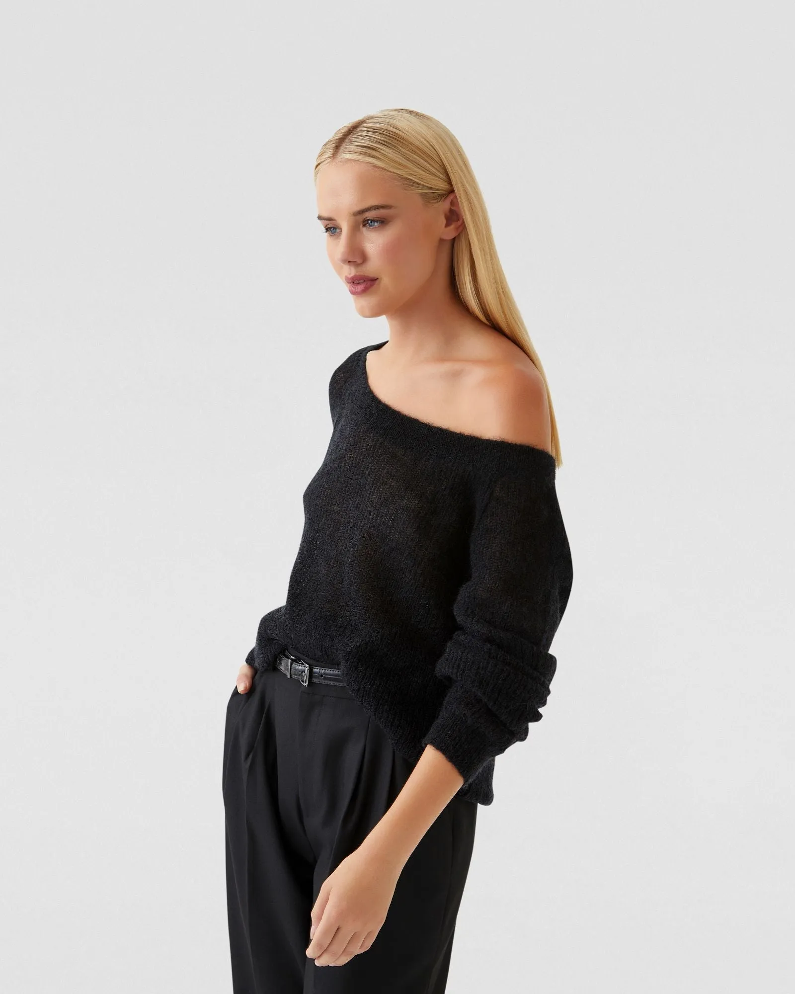 Aster Mohair Blend Soft Knit