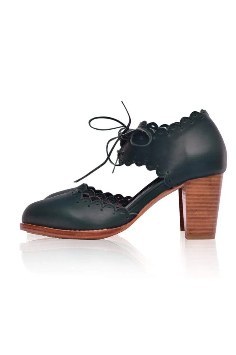 Dance Queen Heels in Black
