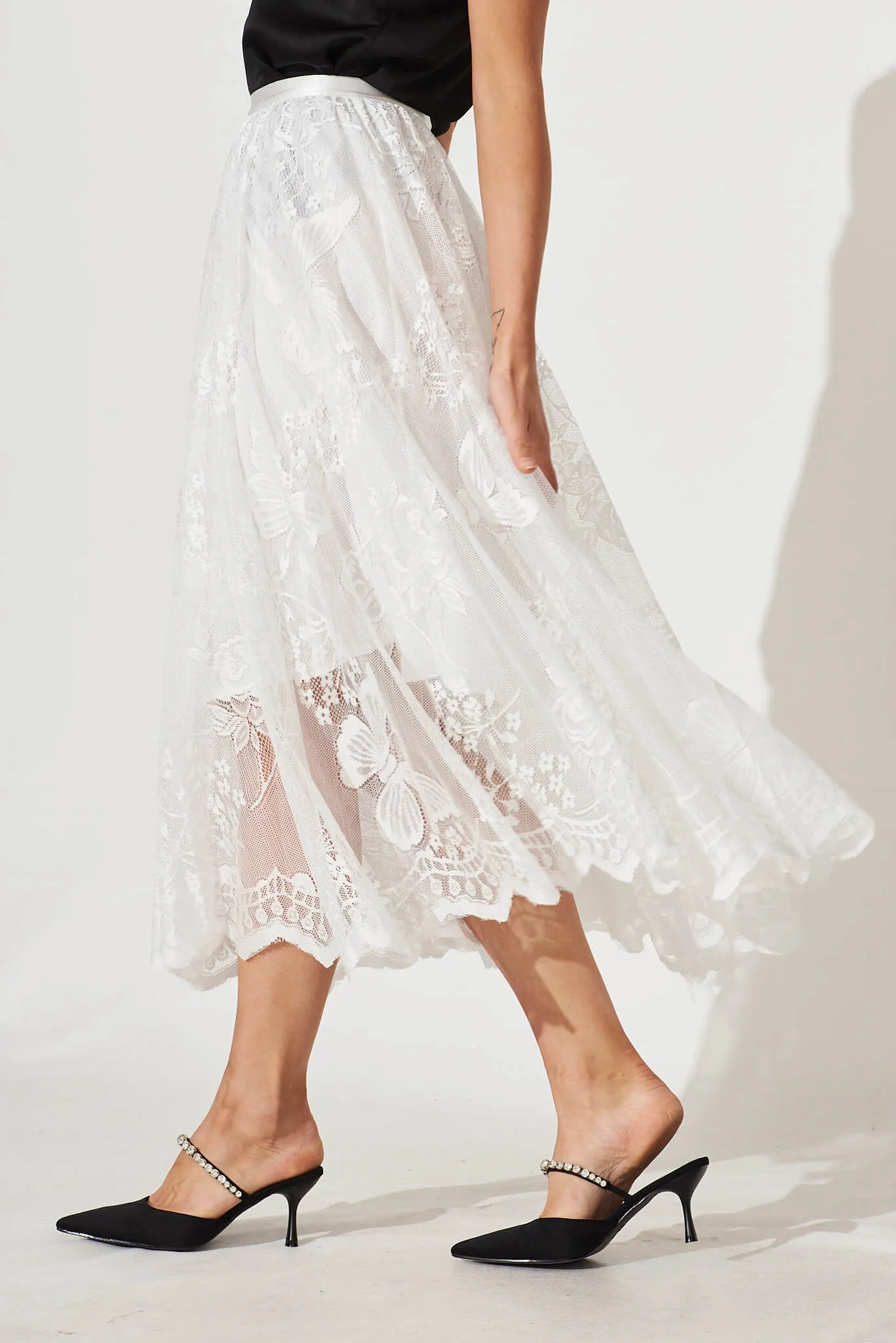 Fairy Tales Midi Skirt In White Lace