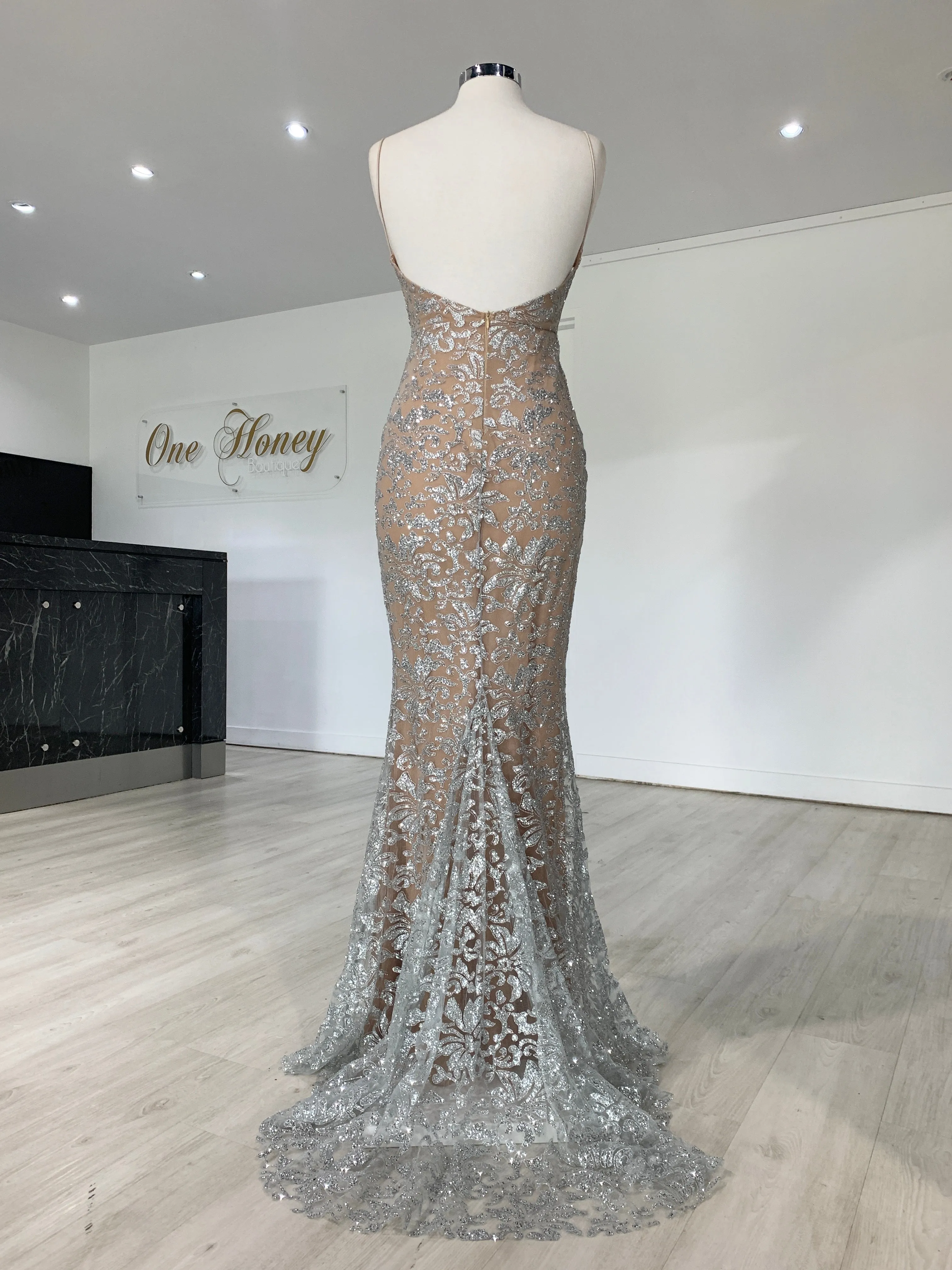 Honey Couture GRETA Silver/Nude Lace & Glitter Overlay Mermaid Formal Gown Dress