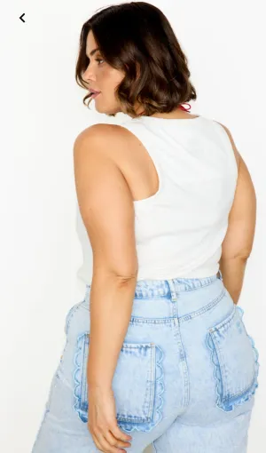 Scallop Detail Straight Leg Jeans