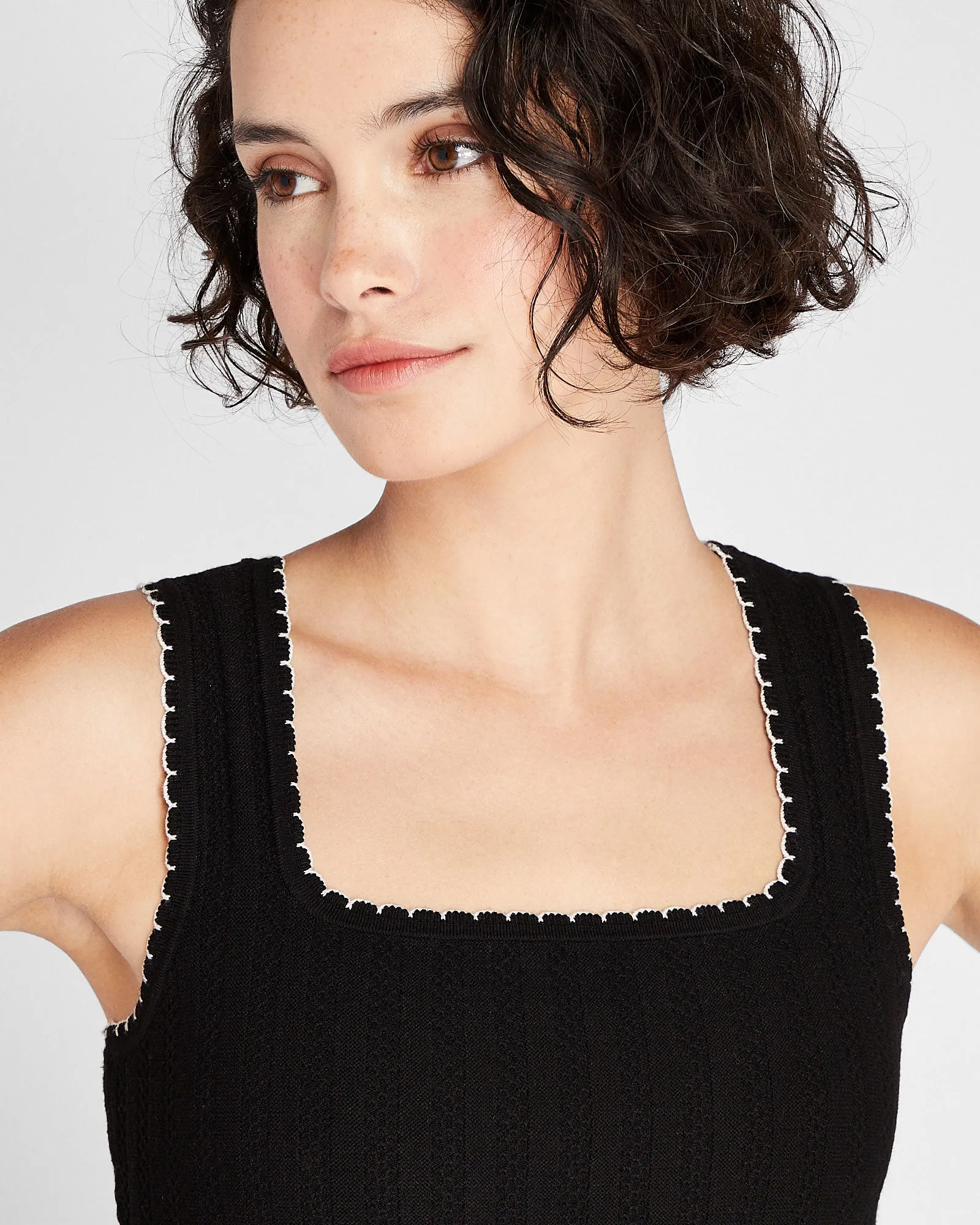 Scallop Trim Top